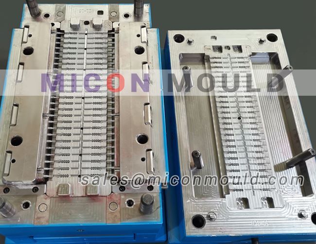 expansion wall plug mould