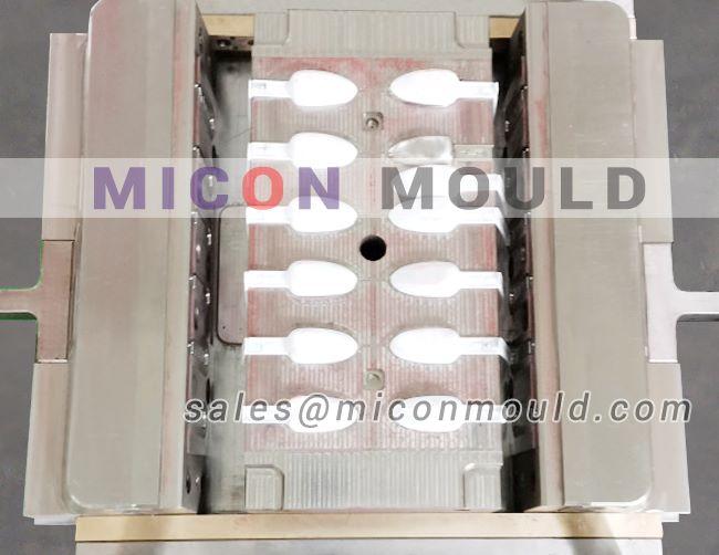 Plastic foldable cutlery mould expert in China
